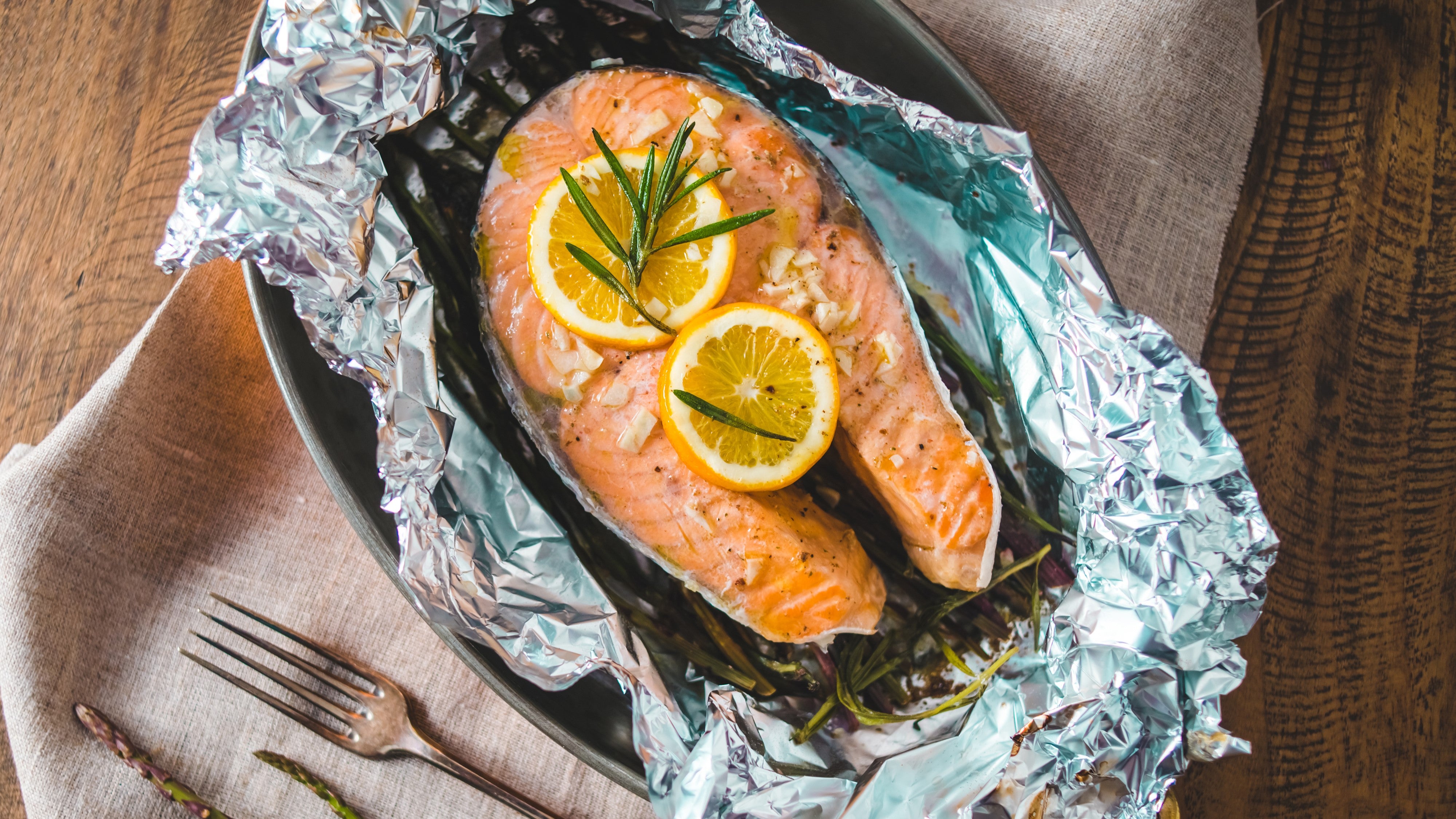 Foliebagt Citronsmør Laksesteg